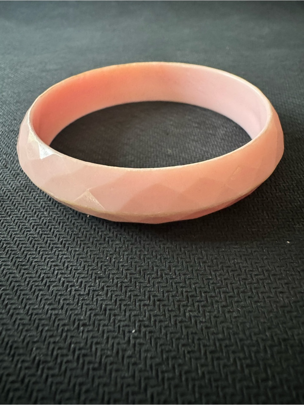 Vintage Light Pink Diamond Pattern Lucite  Chunky Bangle Bracelet